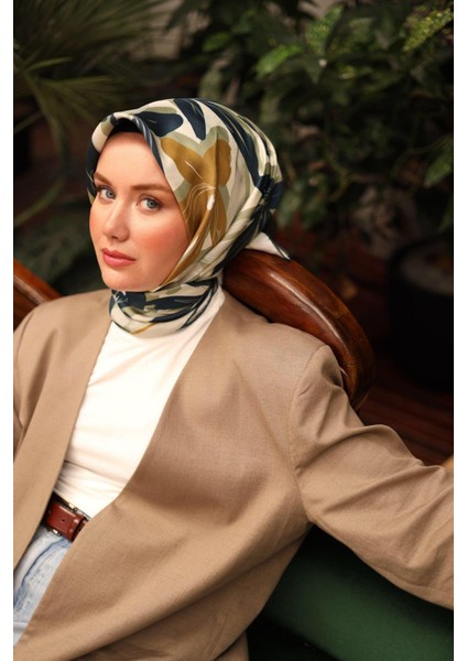 Tivil Ipek Eşarp IST11439-41 Lacivert Karışık Desen fiyatları