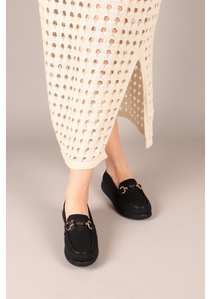 Minty Önü Tokalı Triko Babet Siyah fırsatları