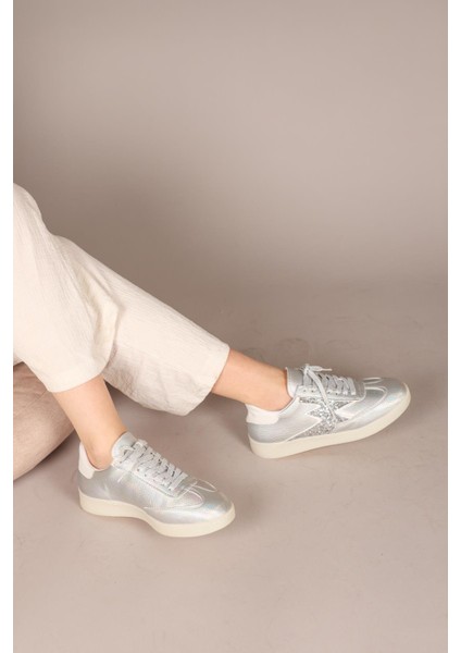 Marta Hologram Bağcıklı Sneakers Gümüş