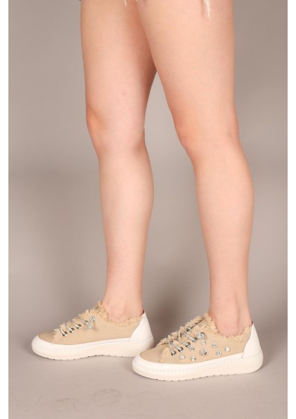 Gusta Taş Bağcıklı Taş Detaylı Sneakers Kot Bej