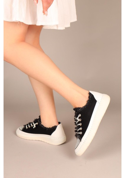 Reina Taş Bağcık ve Aksesuarlı Kot Sneakers Siyah