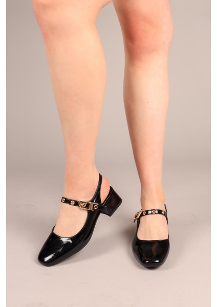 Lushy Kemerli Alçak Topuklu Ayakkabı Siyah fırsatları