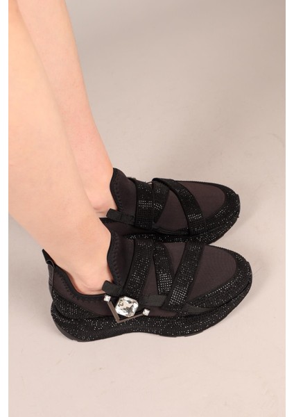 Aster Taş Tokalı Strech Garnili Spor Ayakkabı Siyah