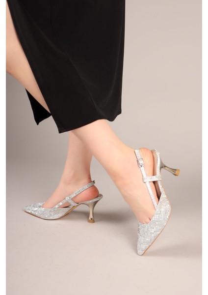 Saphire Kare Dokulu Stiletto Gümüş