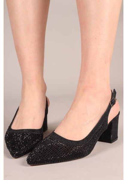 Saffia Sim ve Taş Detaylı Topuklu Ayakkabı Siyah fırsatları