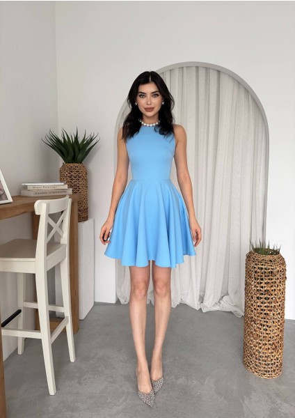 Cep Detaylı Volanlı Mini Kloş Elbise modelleri