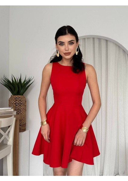 Cep Detaylı Volanlı Mini Kloş Elbise fiyatları