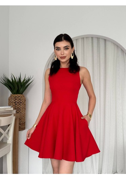 Cep Detaylı Volanlı Mini Kloş Elbise modelleri