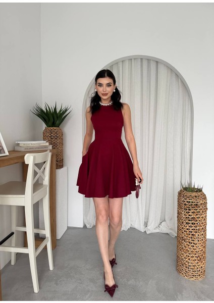 Cep Detaylı Volanlı Mini Kloş Elbise fırsatları