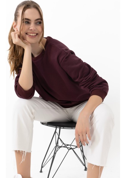 Kadın Bisiklet Yaka Basic Regular Sweatshirt Bordo modelleri