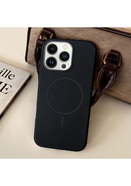 Apple iPhone 15 Pro Uyumlu Kılıf Zebana Liquid Soft Silikon Kılıf (Kablosuz Şarj Destekli) Siyah fiyatları