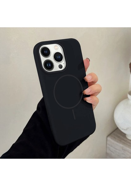 Apple iPhone 15 Pro Uyumlu Kılıf Zebana Liquid Soft Silikon Kılıf (Kablosuz Şarj Destekli) Siyah modelleri