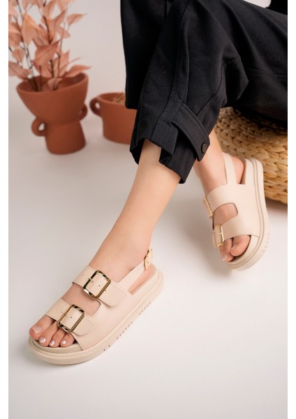 Chnel Cırtlı Düz Taban Kadın Sandalet Rahat Taban