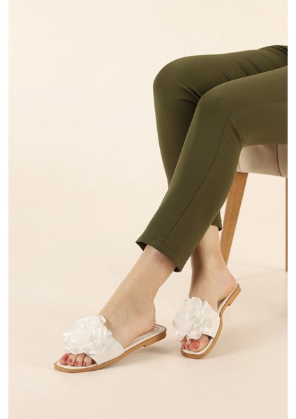 Yazlık Çiçek Detaylı Kadın Terlik Sandalet Rahat Hafif Taban