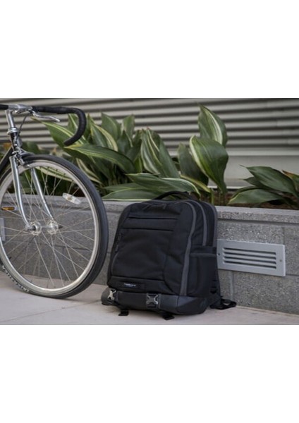Timbuk2 Authority 15.6" Backpack 460-BCKG fırsatları