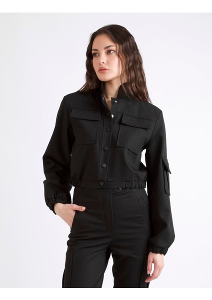 Ambra Siyah Crop Bomber Kadın Ceket