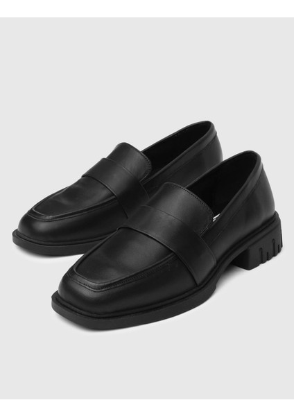 Liliya Deri Kadın Siyah Loafer Ayakkabı