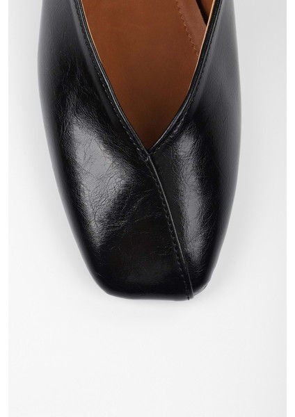 Kadın Noya Siyah Cilt Babet fırsatları