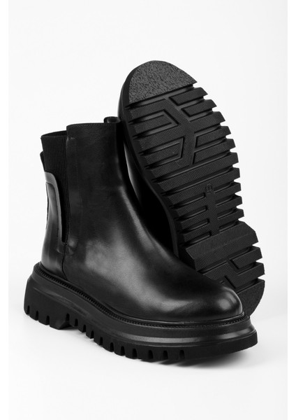 Kadın Loka Siyah Kalın Taban Bot modelleri