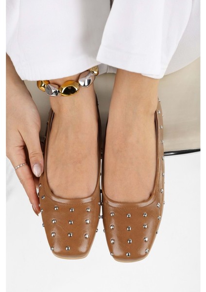 Kadın Zoe Karamel Troklu Küt Burunlu Babet fiyatları