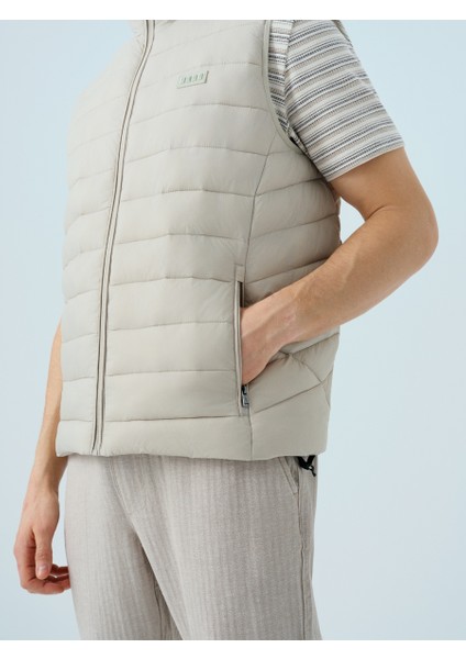 Regular Fit Erkek Yelek indirimleri