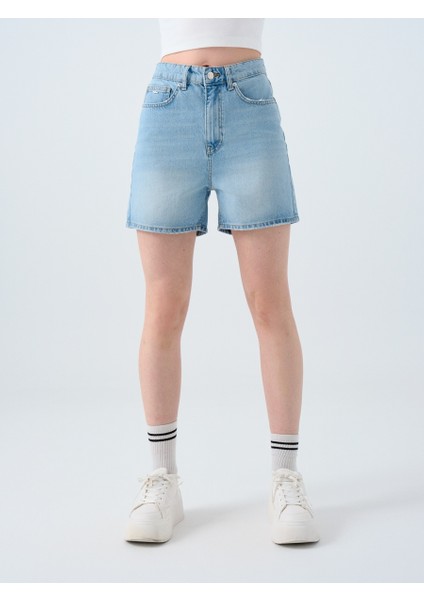 Regular Fit Kadın Şort