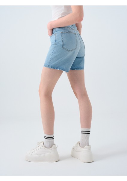 Regular Fit Kadın Şort