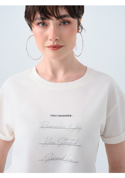 Slim Fit Kadın Tshirt K.kol fırsatları