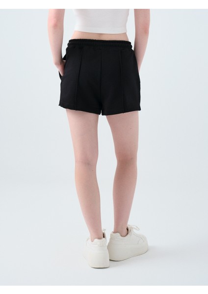 Regular Fit Kadın Şort modelleri