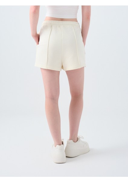 Regular Fit Kadın Şort modelleri