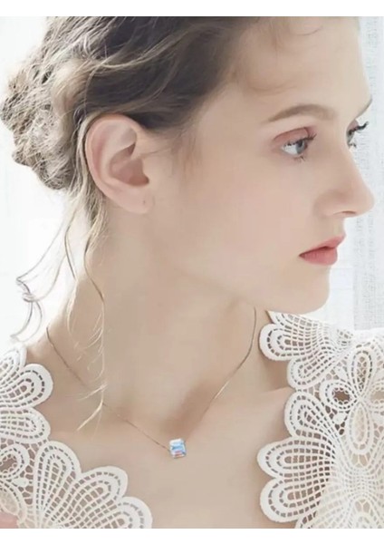 Gümüş Swarovski Taşlı Bayan Küp Gümüş Kolye fiyatları