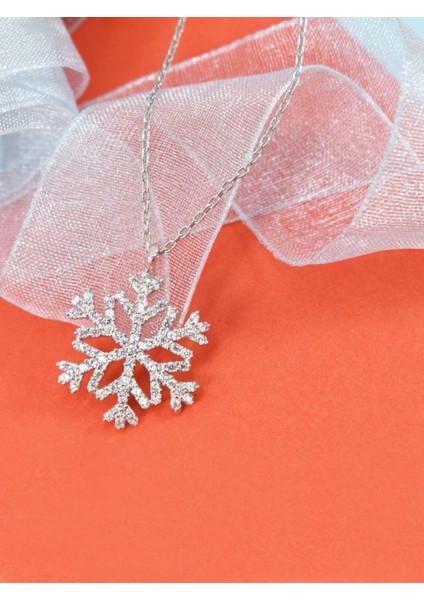 Gümüş Büyük Boy Zirkon Taşlı Kar Tanesi Bayan Gümüş Kolye fiyatları