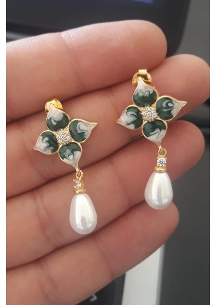 Altın Kaplama Mineli Çiçek Model Sallantılı İnci Kadın Küpe