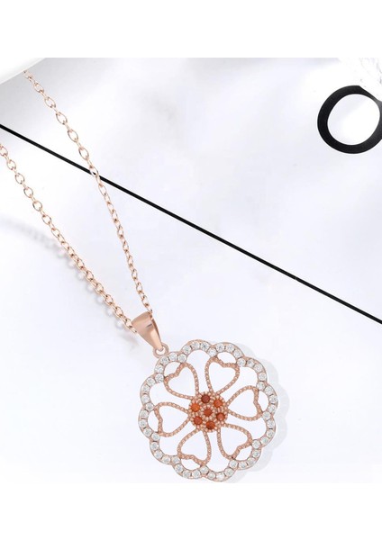 Lusso Çok Kalpli Circle Kadın Gümüş Kolye Rose Kaplama fiyatları