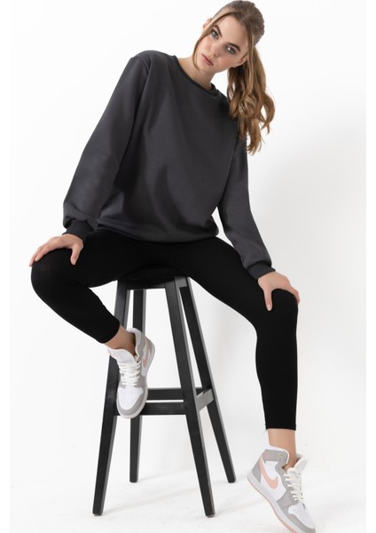 Kadın Bisiklet Yaka Basic Regular Sweatshirt Antrasit fiyatları