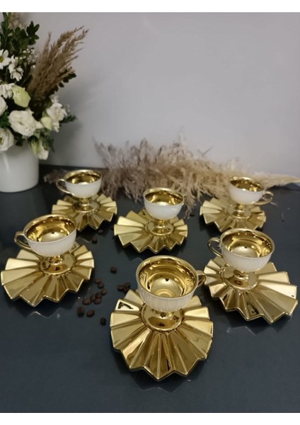 Luxury Beyaz-Gold Yelpaze Gold Altlık Ayaklı Porselen Kahve Fincan Takımı 1 Adet fiyatları