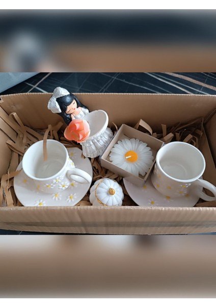 Luxury Kahve Seti 2'li Lokumluk ve Papatya Mum Hediyeli 1 Adet