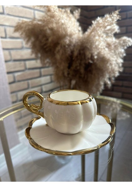 Luxury Beyaz Bal Kabağı Kapaklı 6 Kişilik Fincan Takımı 1 Adet