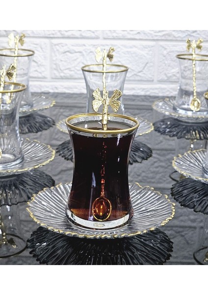 Luxury 18 Parça Çay Seti Elysia Model Çay Tabaklı Gold Kelebek Çay Kaşıklı 6 Bardak 6 Tabak 6 Kaşık 1 Adet