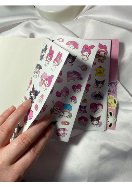 Luxury Sanrıo Karakterli Kuromi Sticker Defter Seti Renkli Kağıtlar Planlayıcı ve Kawaii Çıkartmaları 1 Adet