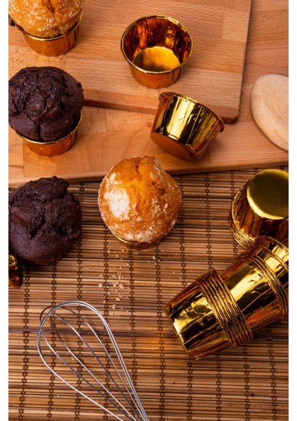 Luxury Gold Parlak Kaplama 25'li Kek Kalıbı Fırında Dağılmayan 6.5x4 cm Altın Sarısı Muffin Cupcake Kapsülü 1 Adet