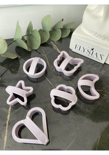 Luxury Kurabiye Kalıpları Plastik 6 Adet Kalp Kelebek Ay Çiçek Kalıbı Lila Renkli Bisküvi Kalıp 1 Adet