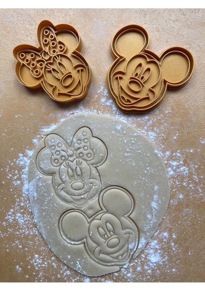 Luxury Mickey & Minnie Mouse Temalı 2’li Kurabiye & Şeker Hamuru Kalıbı Seti 1 Adet