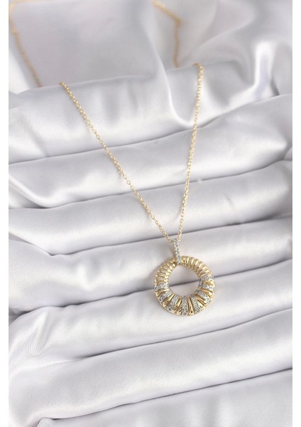 316L Çelik Gold Renk Zincir Gümüş Zirkon Taşlı Daire Model Kadın Kolye - TJ-BKO9481