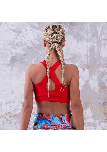 Sırtı Kalın Çapraz Askılı Sporcu Sütyeni modelleri