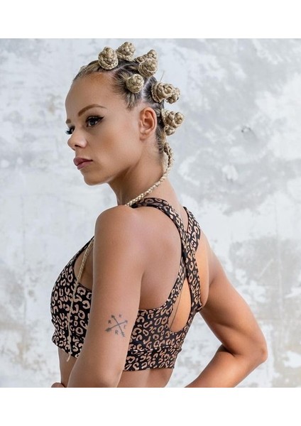 Sırtı Kalın Çapraz Askılı Deri Görünümlü Kumaş Sporcu Sütyeni modelleri