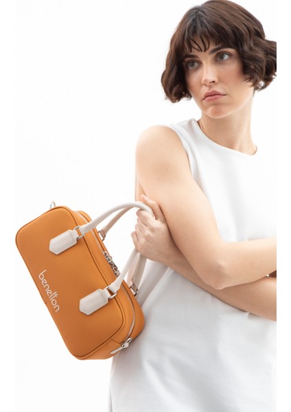 Unıted Colors Of Benetton Kadın Çapraz Çantası C.BNT_1621 fiyatları
