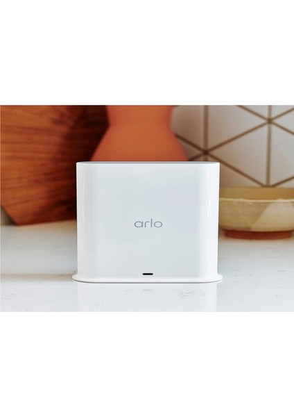 Pro Smarthub - Arlo Kameraları Wi-Fi'ye Bağlar - VMB4540