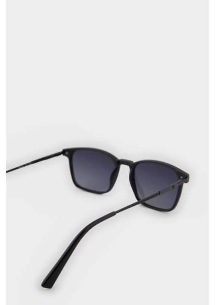 Erkek Kare Siyah Plastik Çerçeve Siyah Cam Polarize Güneş Gözlüğü F0580AXNS indirimleri