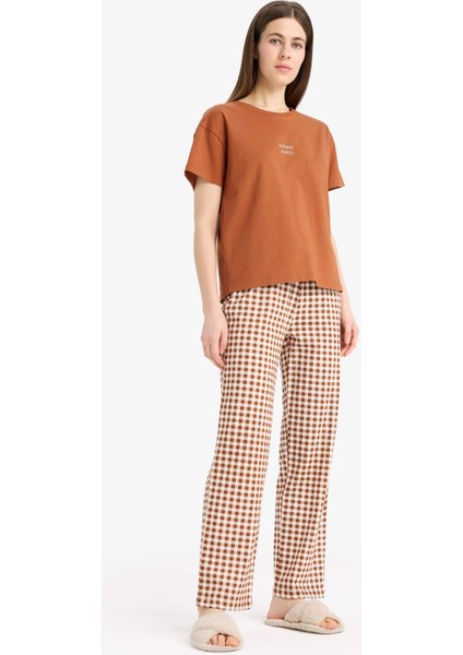 Pijama Takımı Kısa Kollu Pijama Üstü Esnek Belli Uzun Kareli Pijama Altı-Fall in Love E4830AX25SP